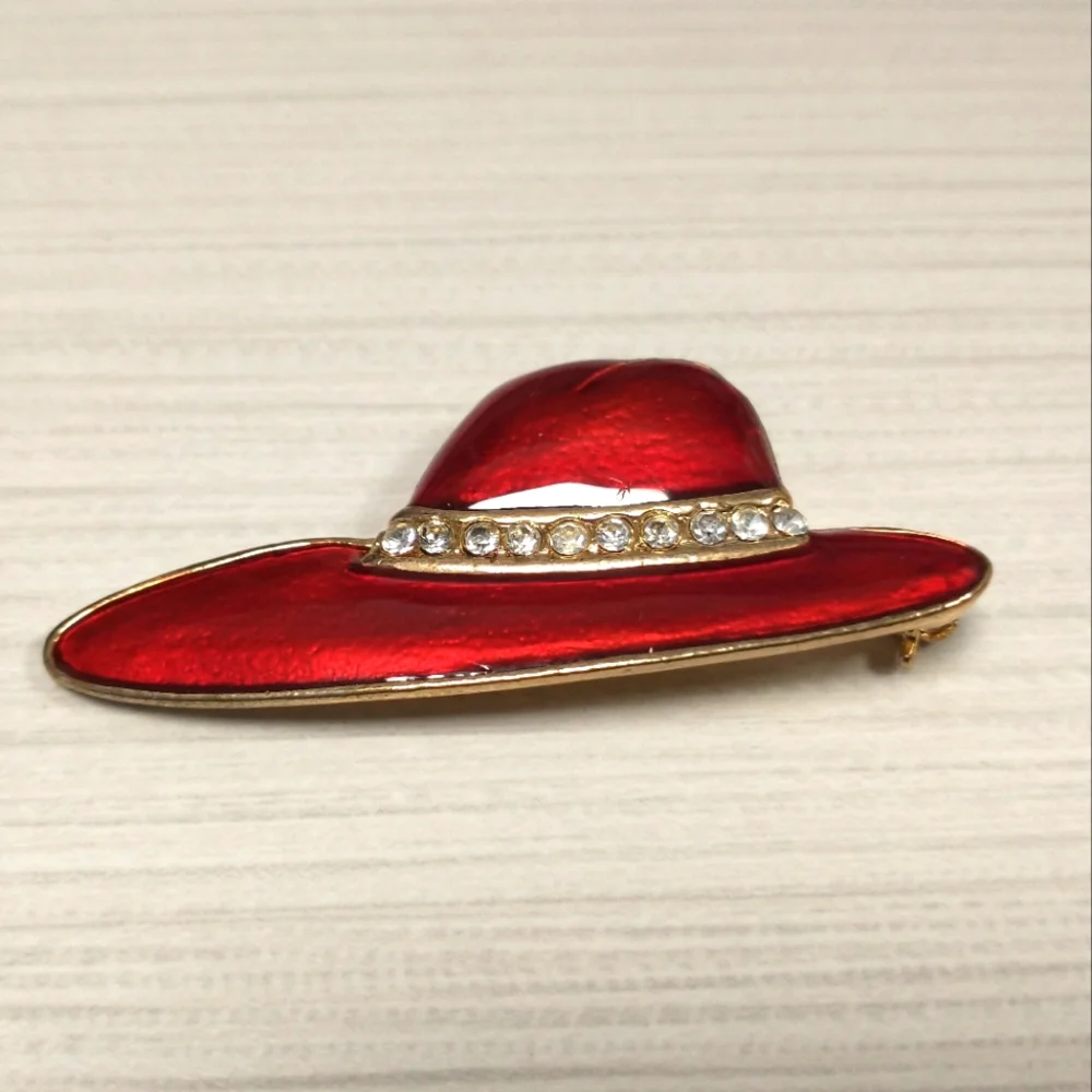 Red Hat Society Retro Hat Shaped‎ Enamel Gold Plates Brooch Vintage Jewelry Pin